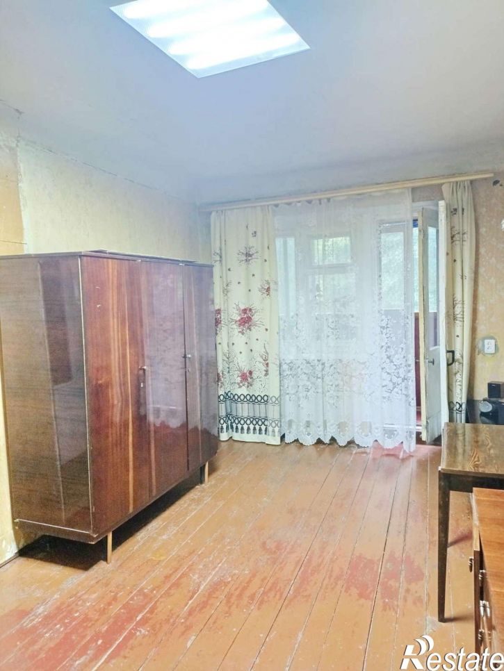 2-комн квартира Челюскинцев улица, 82