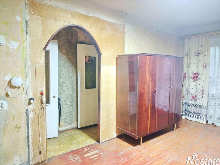 2-комн квартира Челюскинцев улица, 82