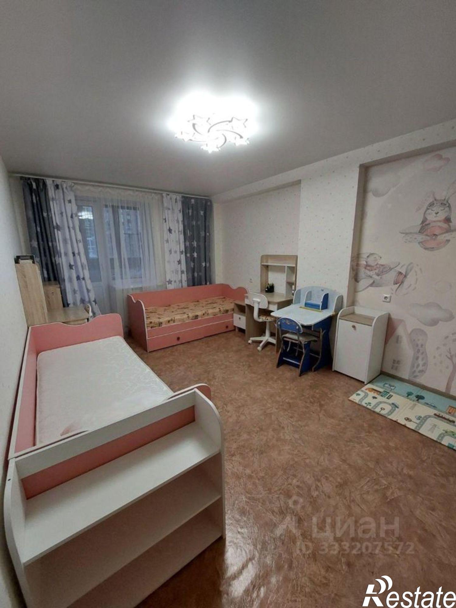 Сдать квартиру за 33 000 рублей на Московский пр-кт, 126
