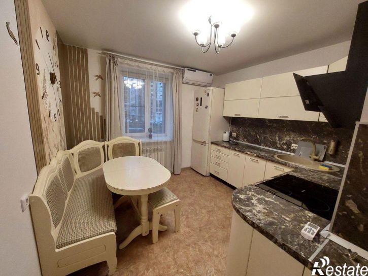 2-комн квартира Московский пр-кт, 126,  д. 126