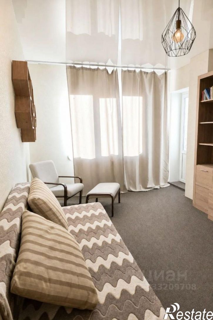 3-комн квартира Московский пр-кт, 110д,  д. 110д