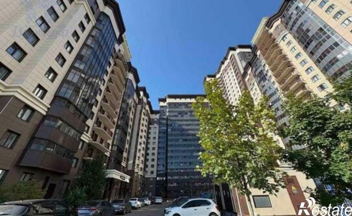 3-комн квартира Московский пр-кт, 120,  д. 120