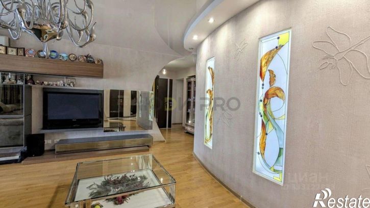 3-комн квартира б-р Победы, 51,  д. 51