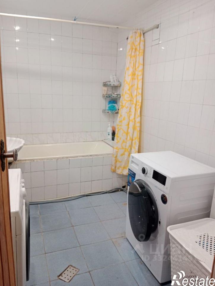 6-комн квартира ул Героев Стратосферы, 24 2,  д. 24 2,  к. 2