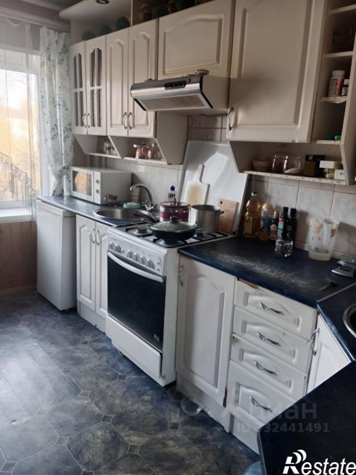 6-комн квартира ул Героев Стратосферы, 24 2,  д. 24 2,  к. 2