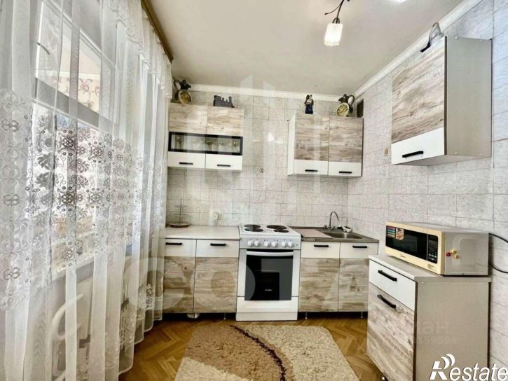 3-комн квартира ул 9 Января, 294,  д. 294