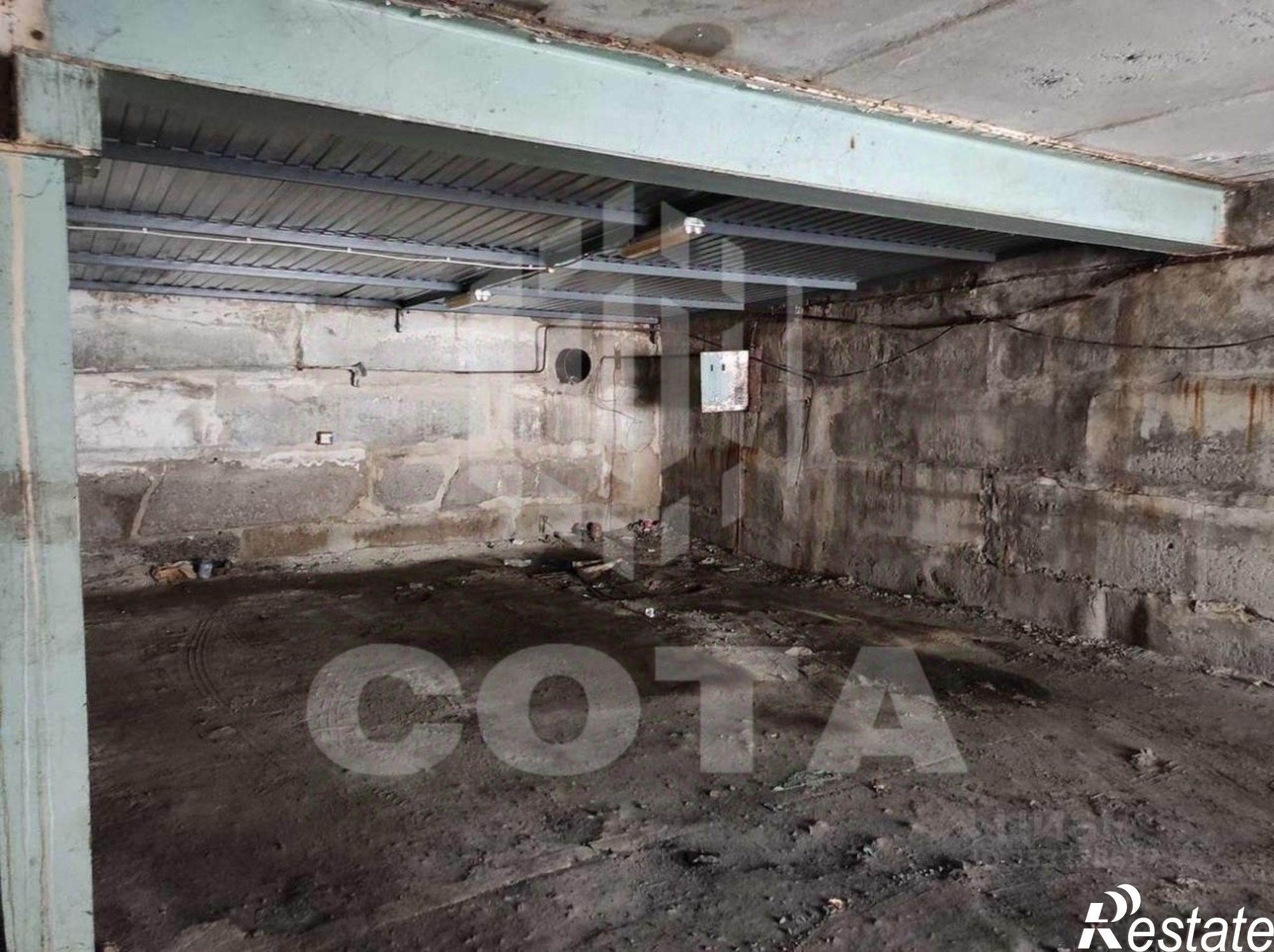 Купить гараж, место в паркинге за 3 200 040 рублей на ул Володарского, 64