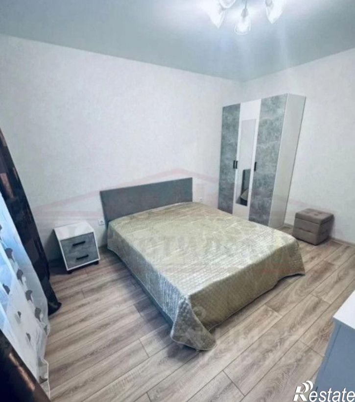 2-комн квартира ул Загоровского, 7 4,  д. 7 4,  к. 4