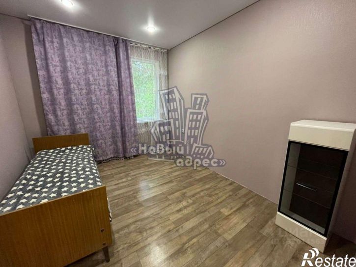 4-комн квартира ул Артамонова, 16,  д. 16