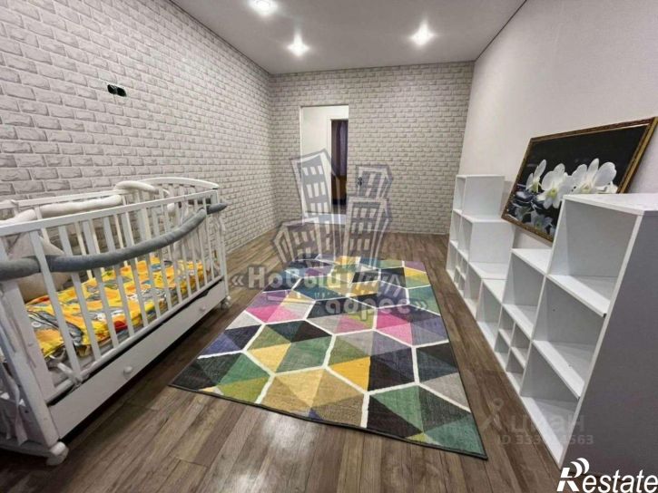 4-комн квартира ул Артамонова, 16,  д. 16