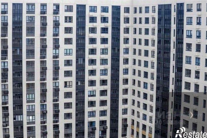 3-комн квартира в новом доме улица Загоровского