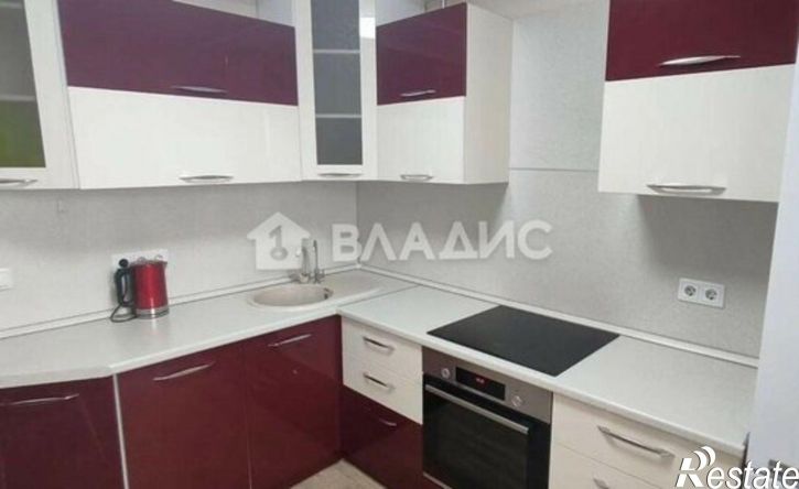 2-комн квартира ул Кривошеина, 13/12,  д. 13/12