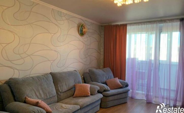 4-комн квартира б-р Победы, 13,  д. 13