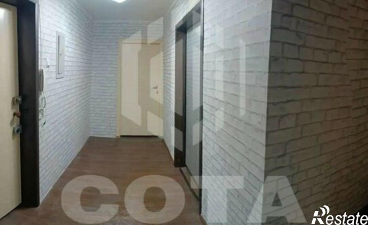 2-комн квартира ул Переверткина, 37,  д. 37