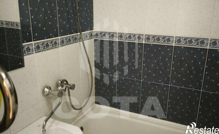 2-комн квартира ул Переверткина, 37,  д. 37