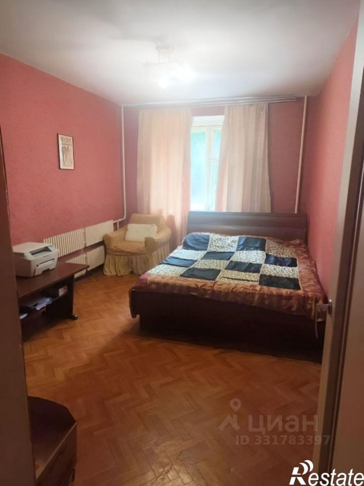 3-комн квартира б-р Победы, 1,  д. 1