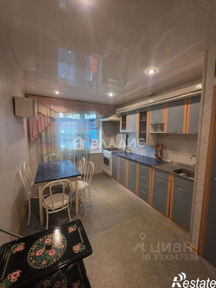 4-комн квартира ул Генерала Лизюкова, 103,  д. 103