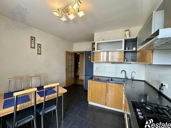 4-комн квартира ул Ворошилова, 38а,  д. 38а