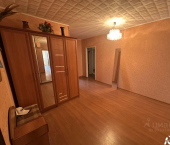 4-комн, 100кв м, этаж 6/9 б-р Победы, 19