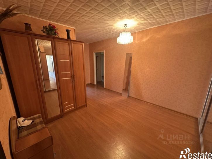 4-комн квартира б-р Победы, 19,  д. 19