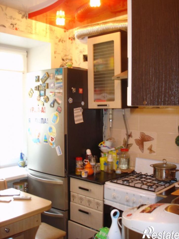 2-комн квартира ул Космонавта Комарова, 3,  д. 3