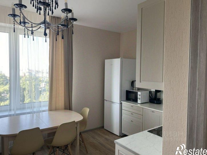 3-комн квартира ул 9 Января, 68ж,  д. 68ж