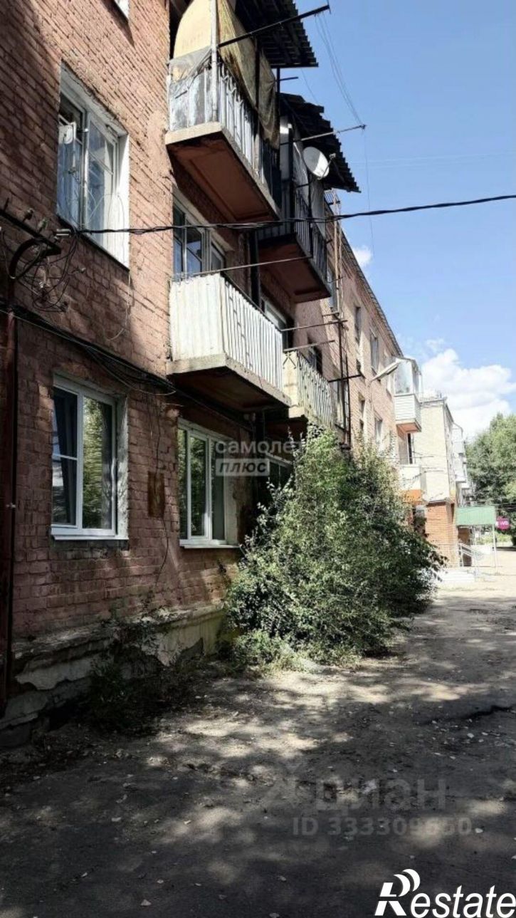 Комната ул Защитников Родины, 4,  д. 4