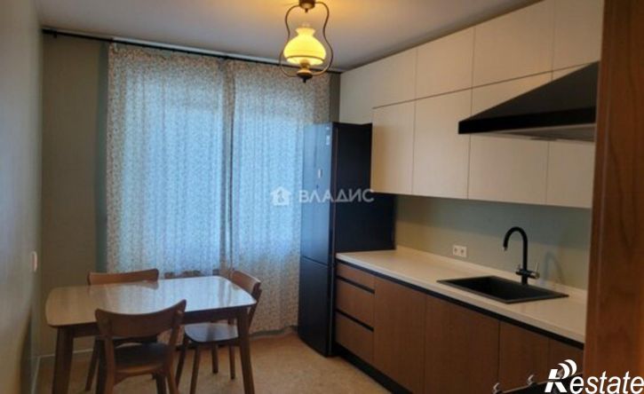 4-комн квартира наб Авиастроителей, 18,  д. 18