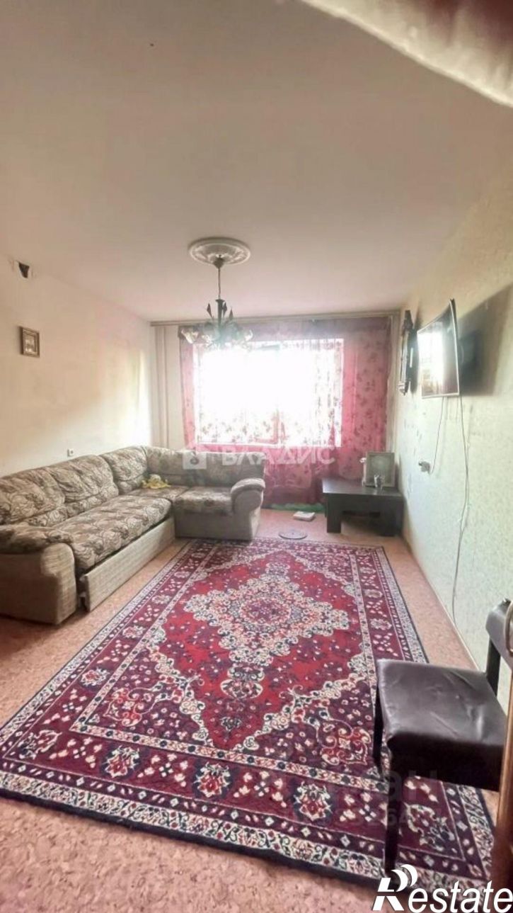 2-комн квартира ул Междуреченская, 1а,  д. 1а