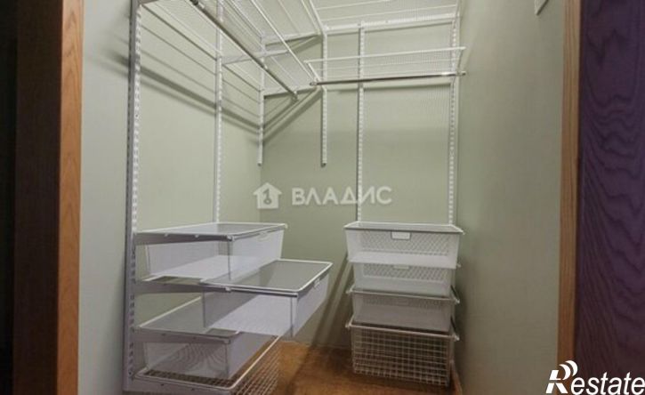 4-комн квартира наб Авиастроителей, 18,  д. 18
