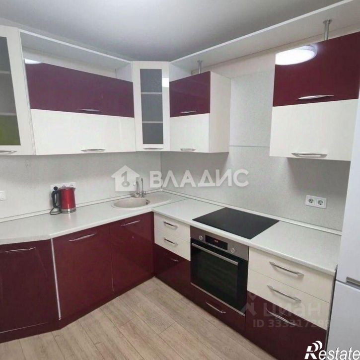 2-комн квартира ул Кривошеина, 13/12,  д. 13/12