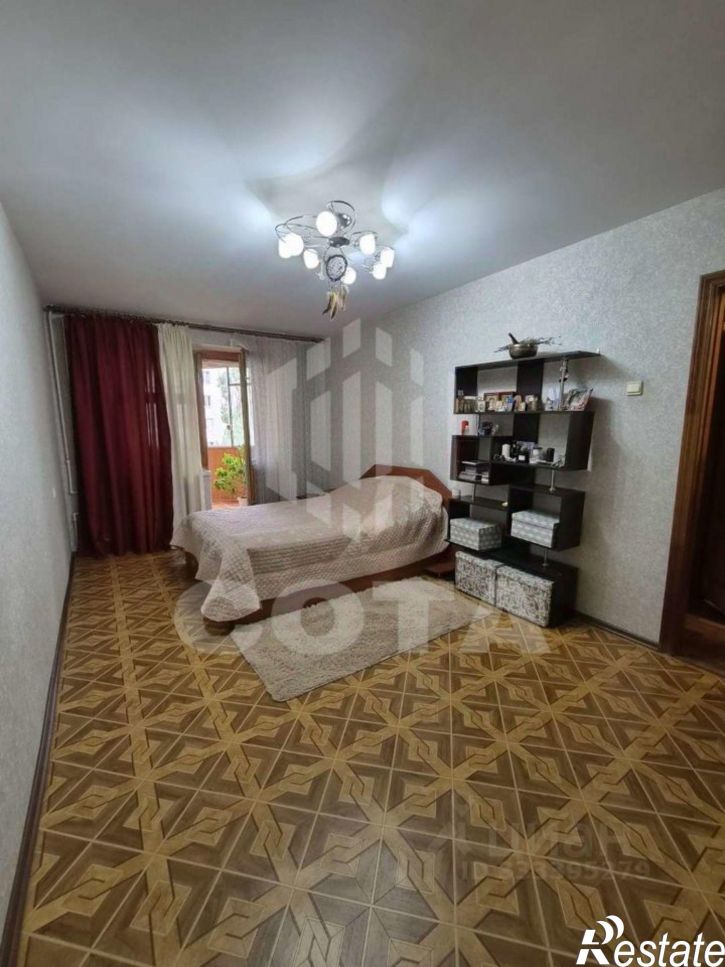 3-комн квартира ул Хользунова, 10б,  д. 10б