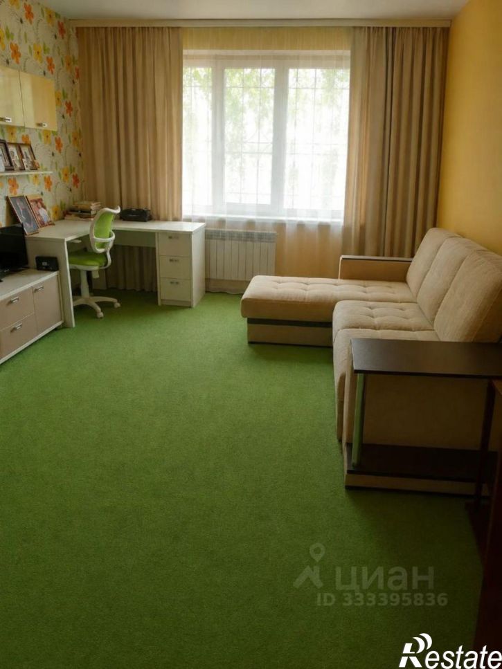 3-комн квартира ул Маршала Одинцова, 2,  д. 2