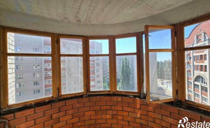 2-комн квартира ул Генерала Лизюкова, 76,  д. 76
