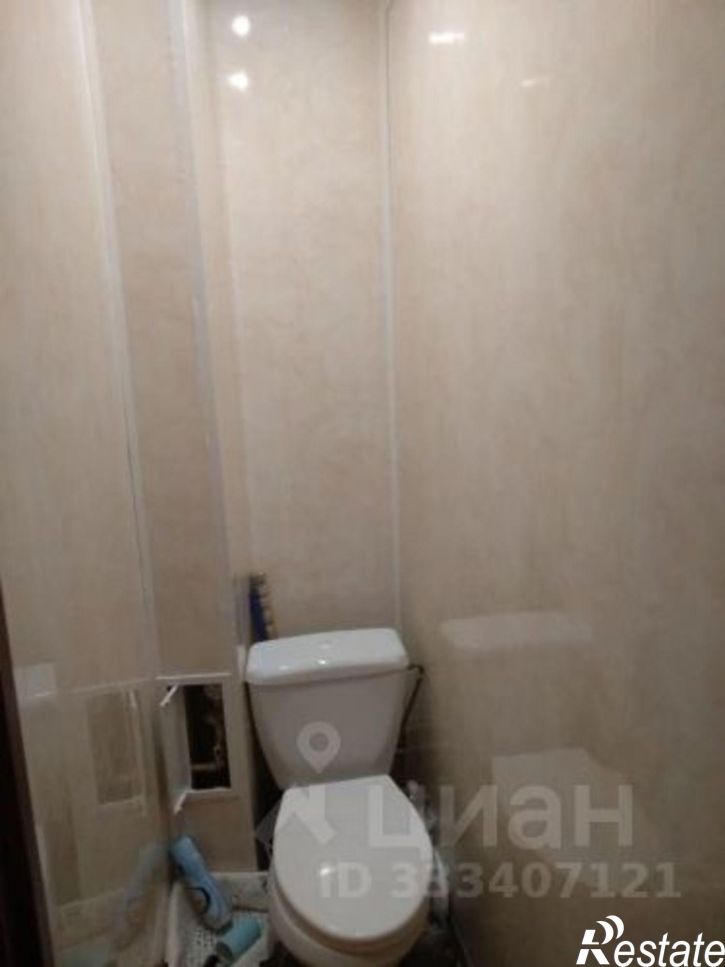 2-комн квартира ул Космонавта Комарова, 5,  д. 5