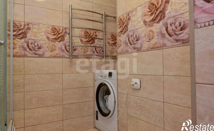 2-комн квартира б-р Победы, 42,  д. 42