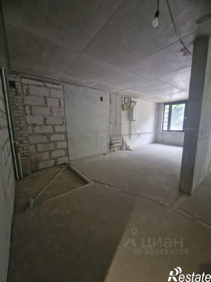 3-комн квартира ул Нарвская, 4,  д. 4