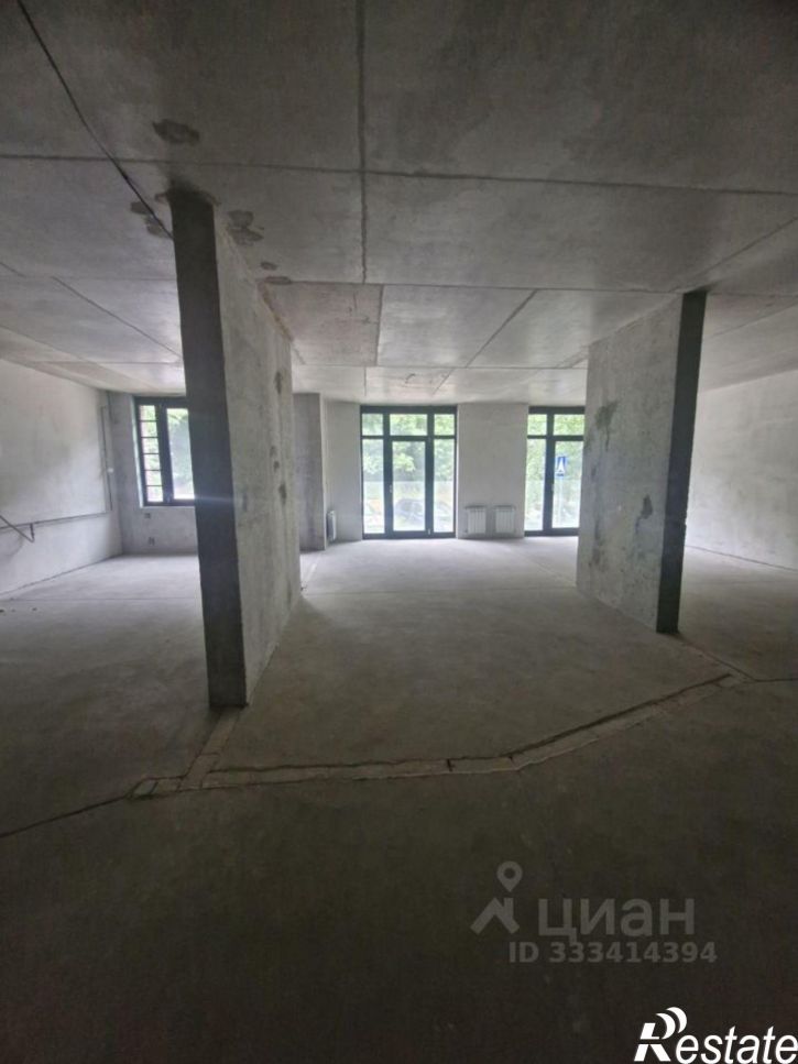 3-комн квартира ул Нарвская, 4,  д. 4