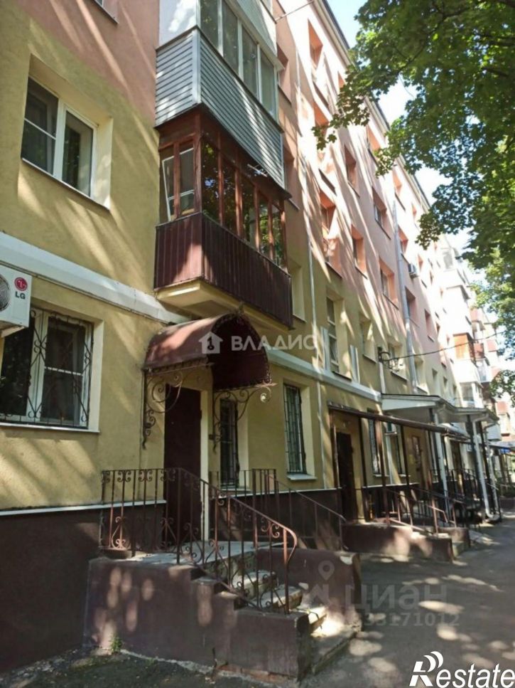 2-комн квартира ул 20-летия Октября, 44,  д. 44