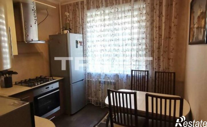 3-комн квартира ул 9 Января, 233/28,  д. 233/28