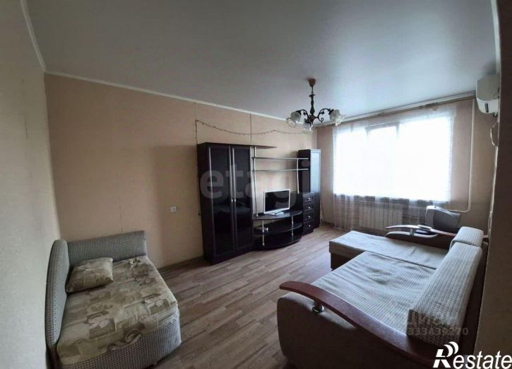 2-комн квартира ул Космонавта Комарова, 2,  д. 2
