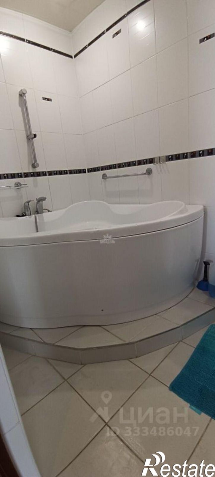 2-комн квартира б-р Победы, 45а,  д. 45а