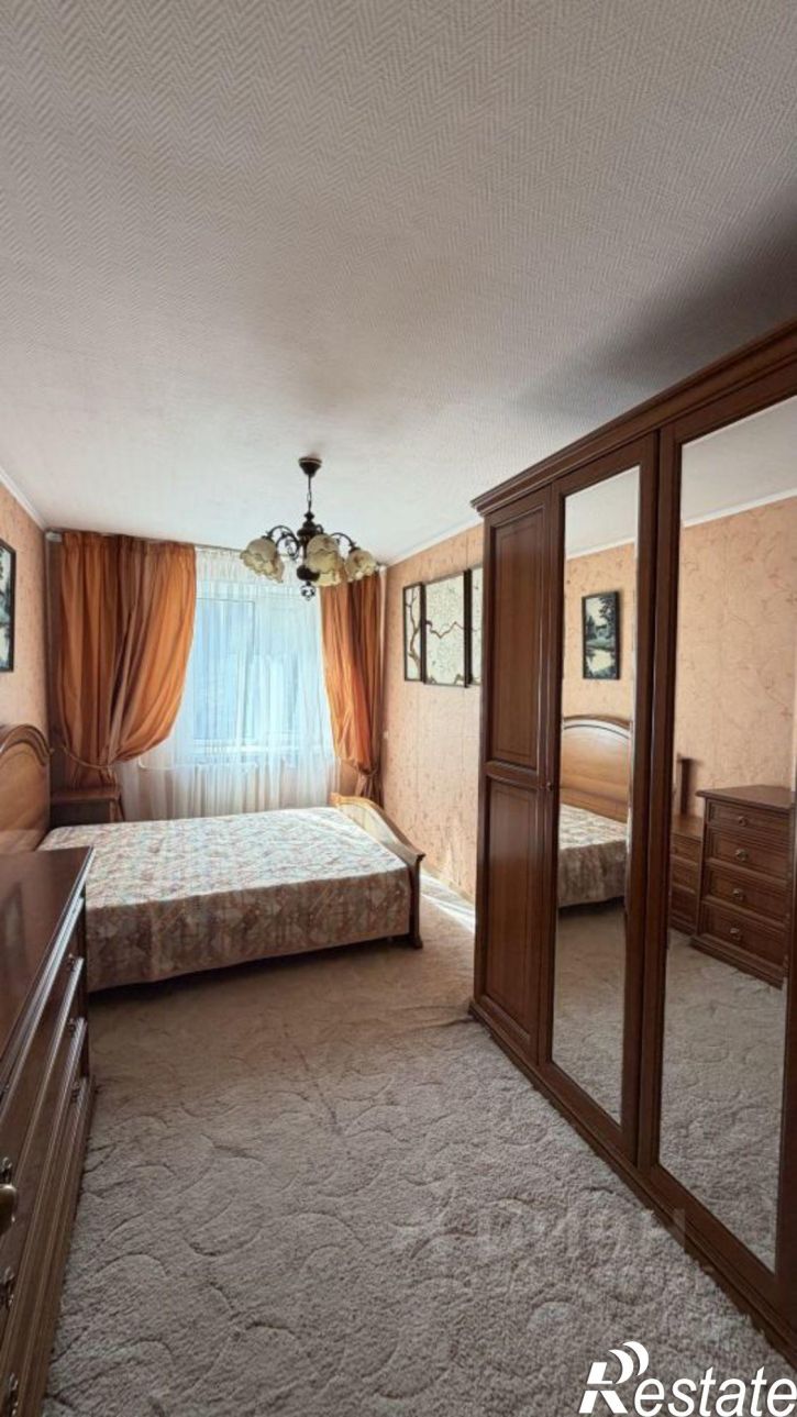 3-комн квартира ул Домостроителей, 75,  д. 75