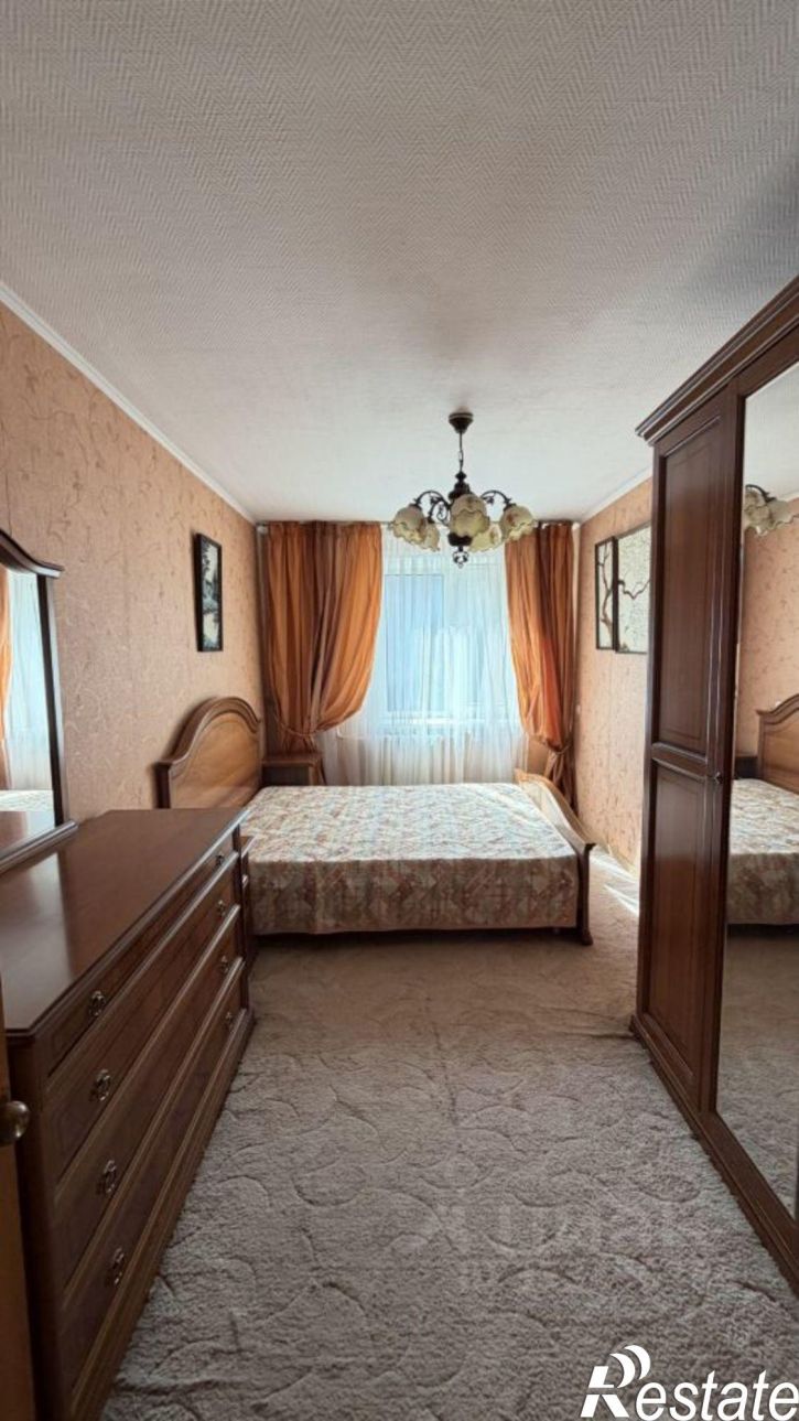 3-комн квартира ул Домостроителей, 75,  д. 75