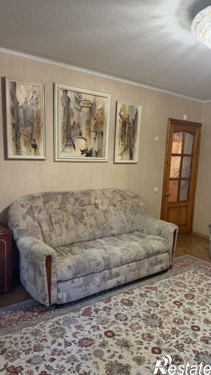 3-комн квартира ул Домостроителей, 75,  д. 75
