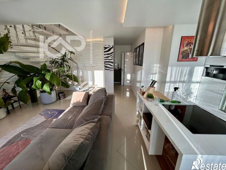 4-комн квартира ул Шишкова, 72/3,  д. 72/3