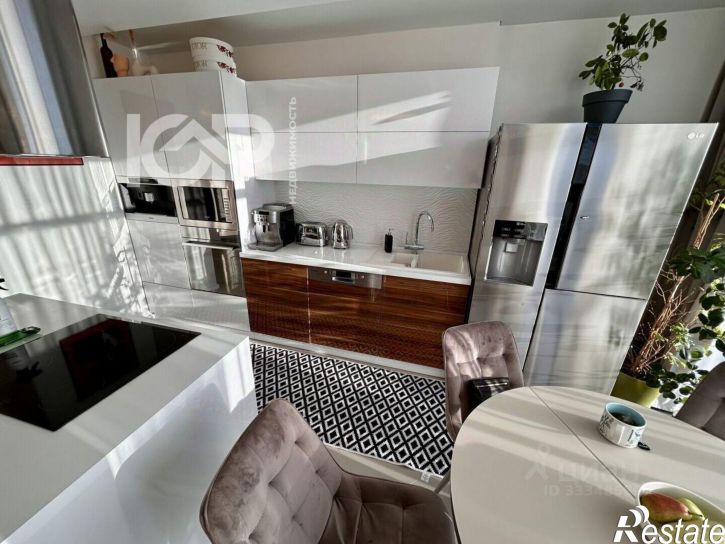 4-комн квартира ул Шишкова, 72/3,  д. 72/3