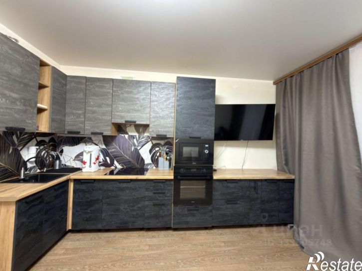 2-комн квартира ул 9 Января, 180З,  д. 180З