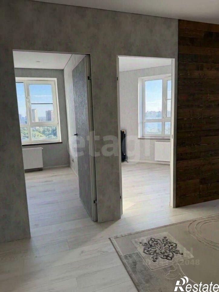 3-комн квартира ул Суворова, 122д,  д. 122д