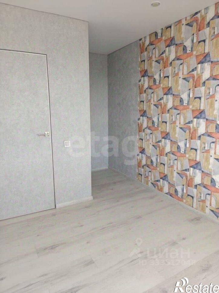 3-комн квартира ул Суворова, 122д,  д. 122д